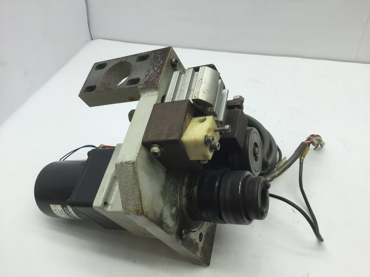 Used Mitsubishi DWG-110C2 Electrical Discharge Machine Wire Feeder 4Ik25RGN Motor