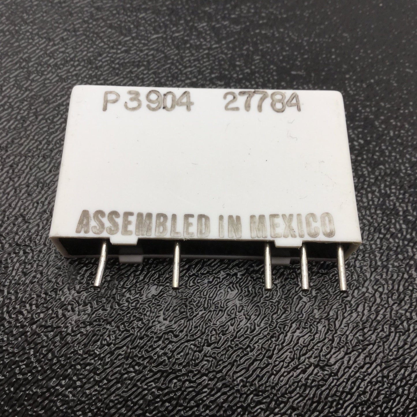 Used Lot of 10 Gordos Crouzet M-IDC5 Solid State Relays 3.3-32VDC In, 30VDC 50mA Out