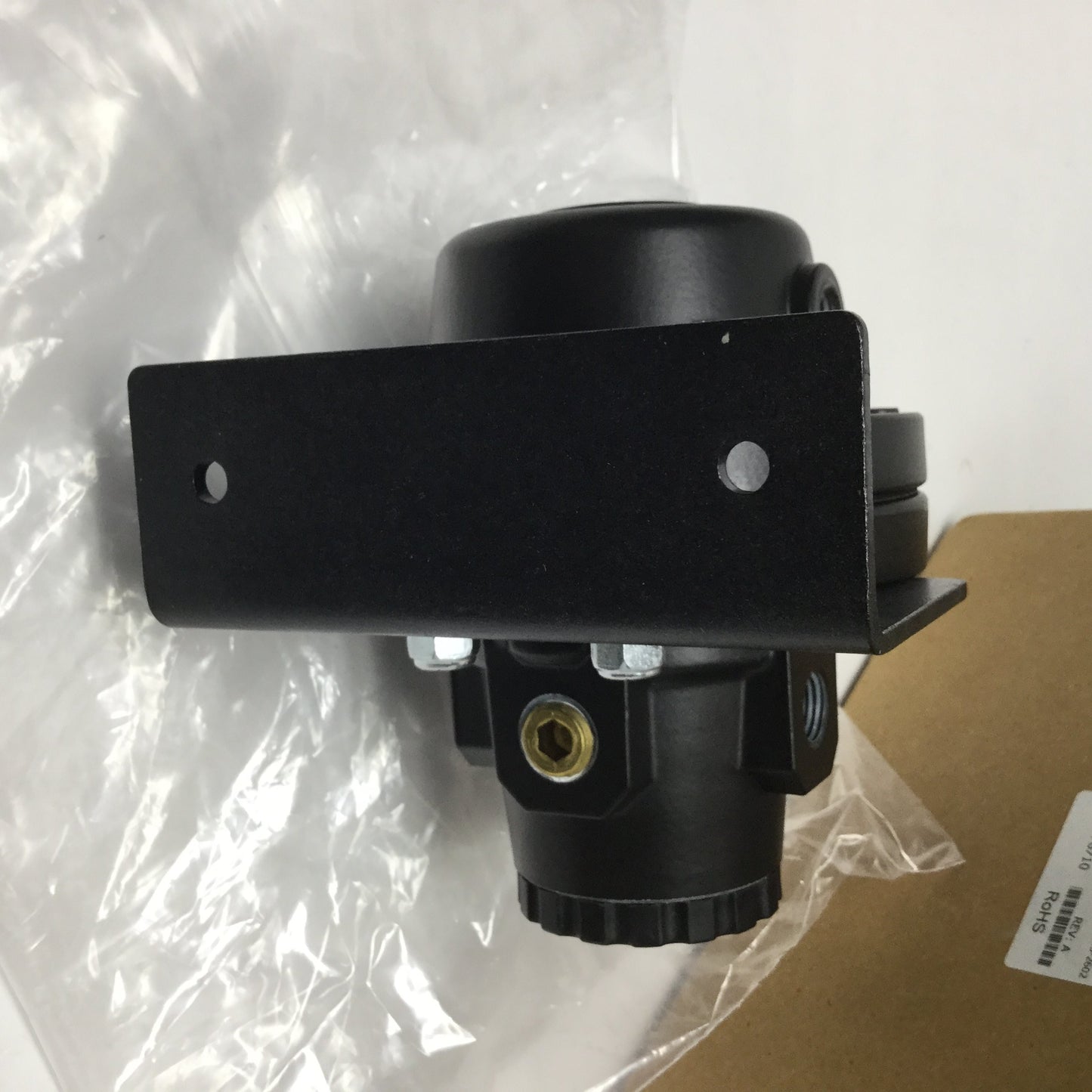 New Proportion Air RM002 Diaphragm Pressure Regulator, Volume Booster, 0-300psi Out