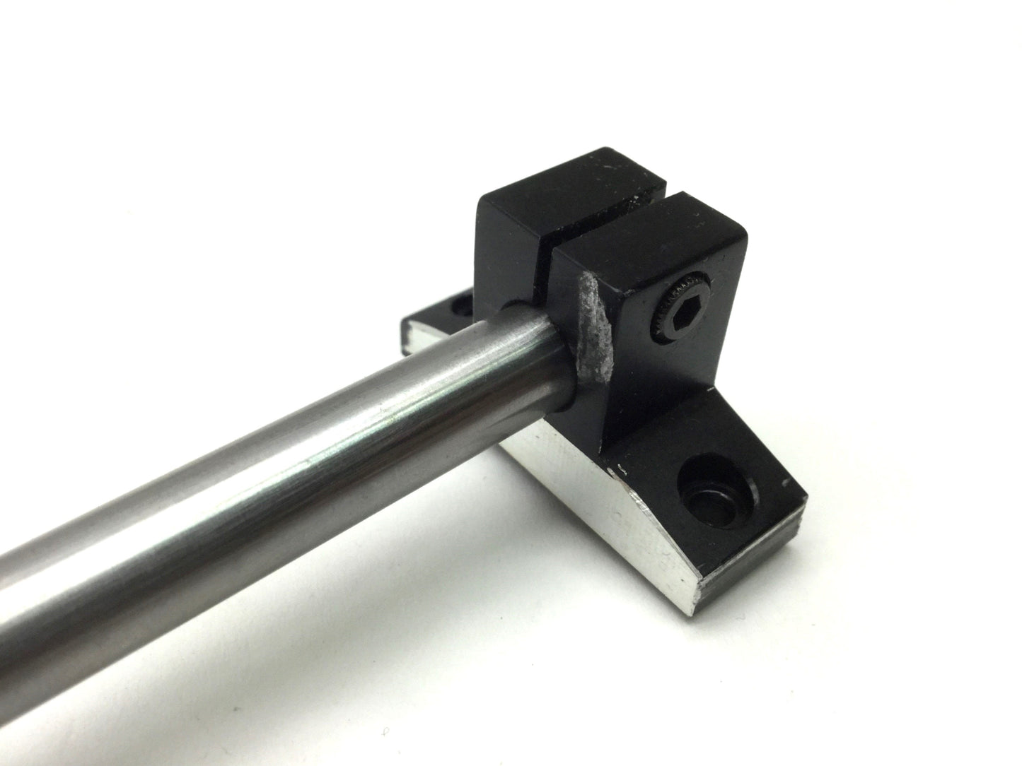 Used Thomson SPB 6 Super Pillow Block Rod: 22-1/8" x 3/8" Travel: 19-11/16"