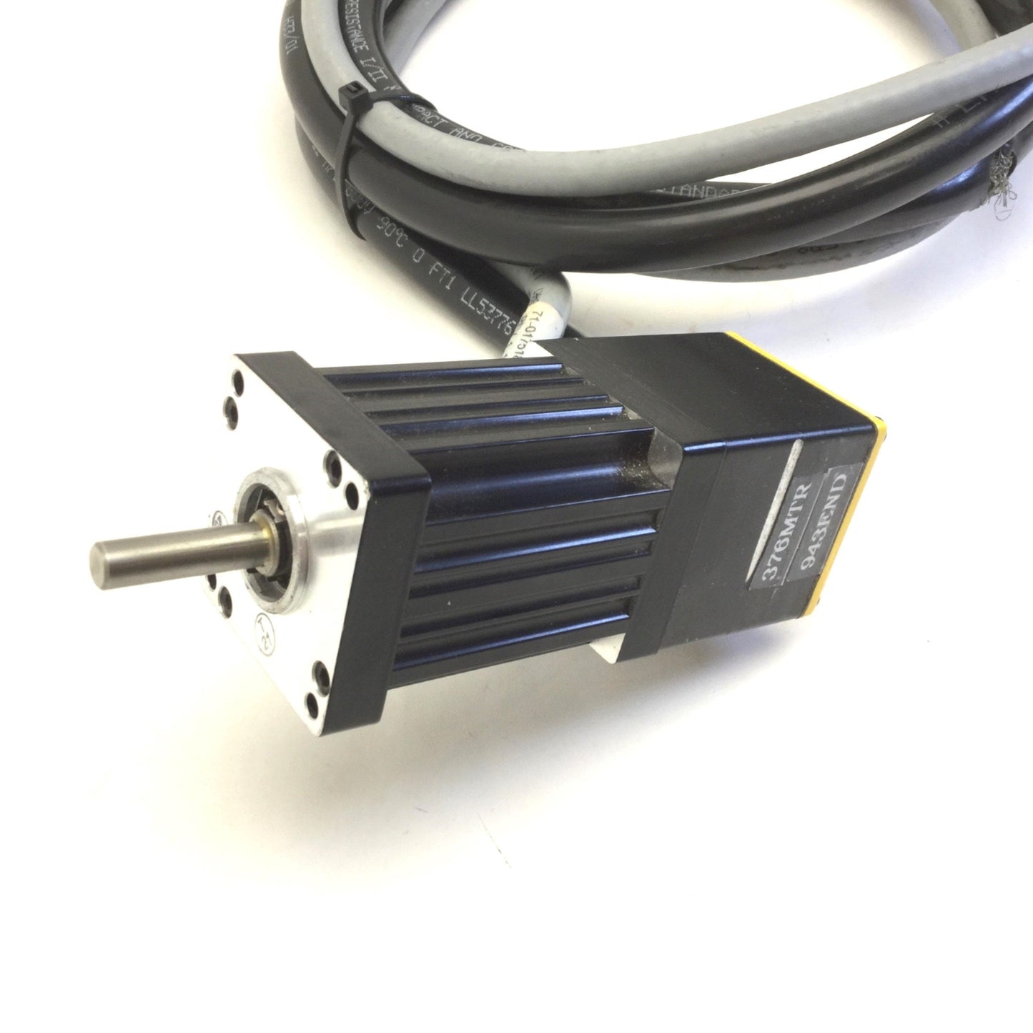 Used Parker CM161AE-00611 Compumotor Servo Motor, 170V, 2.1A, *Insulation Damaged*