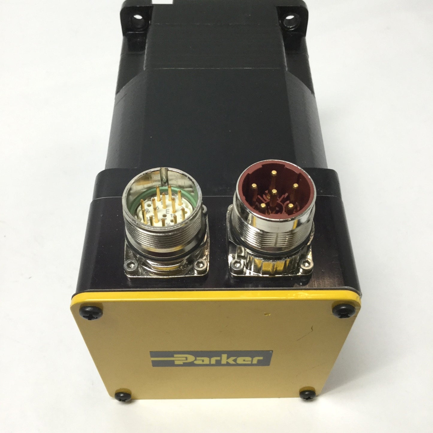 Used Parker BE341FJ-FPSB Brushless Servo Motor, 340VAC, 0.74kW, 14.9 In-lbs, NEMA 34