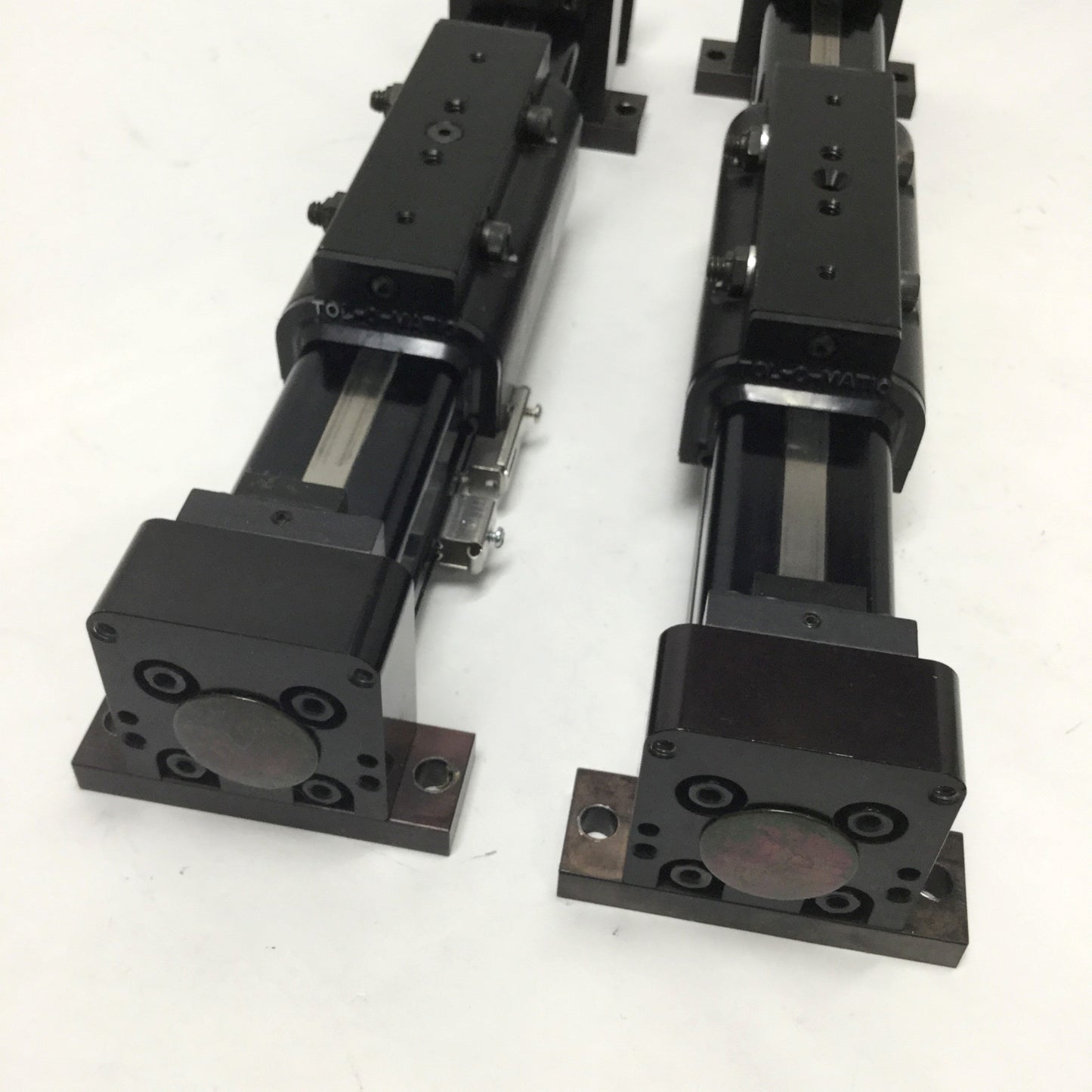 Used Tol-O-Matic BCS10 BNL08 SK4 LMI Ball Screw Linear Actuator 4" Stroke, w/ Idler