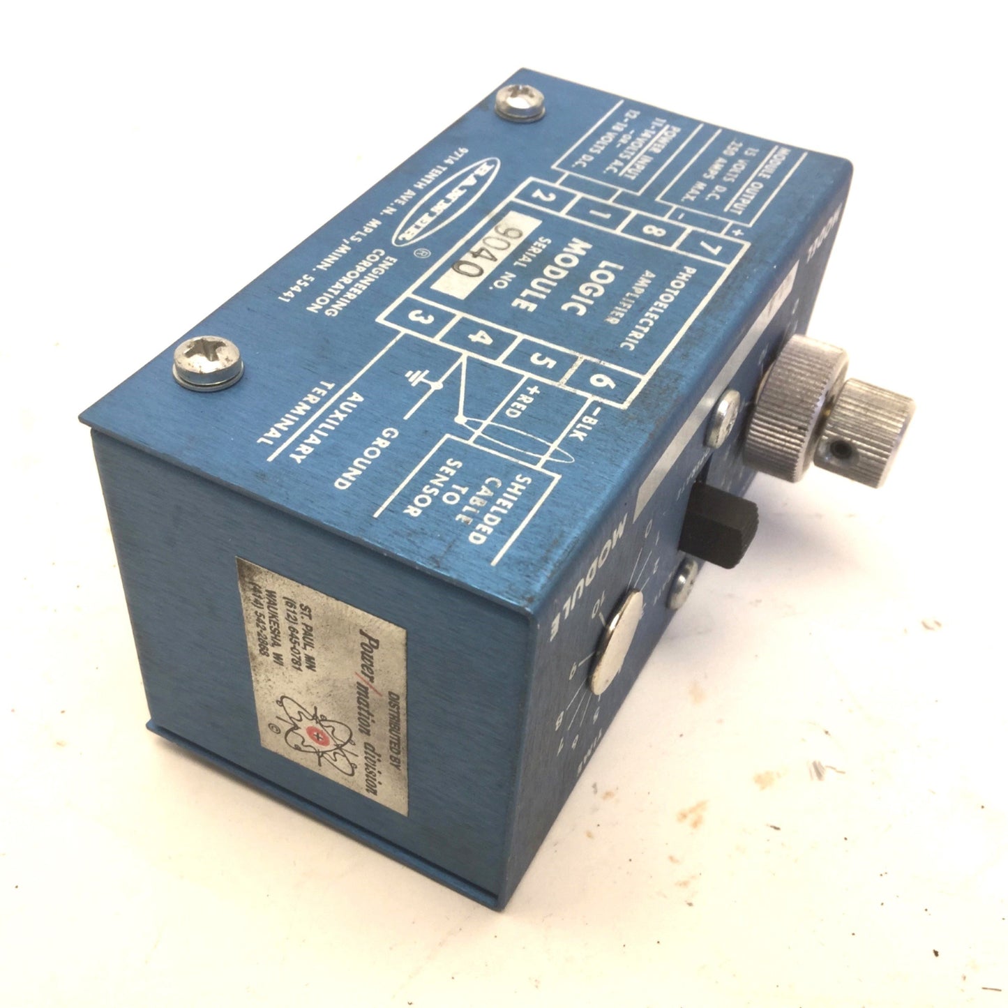 Used Banner B3-4 Photoelectric Amplifier Logic Module, 8-Pin, 15VDC, .250Amp