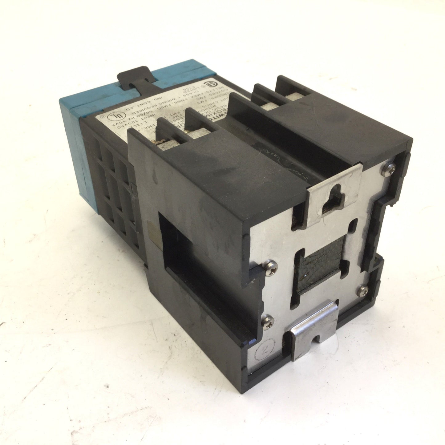 Used Micro Switch FMH1 Proximity Control, Input: 120VAC, 50/60 Hz, 10A