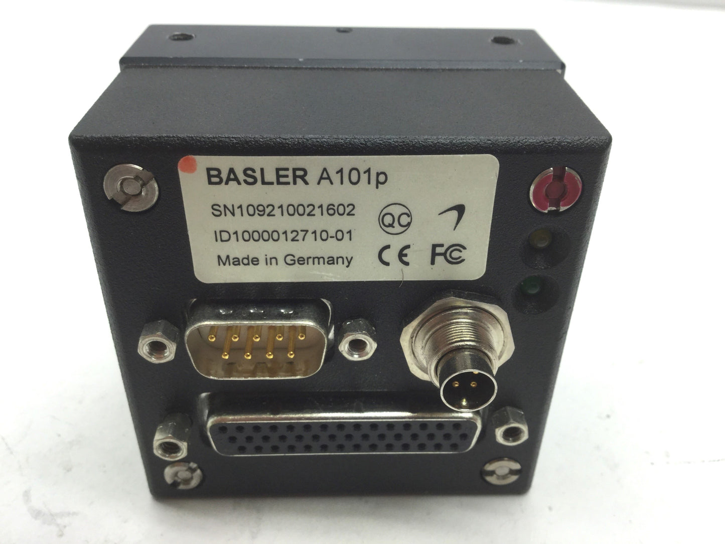Used Basler A101P Industrial Camera CCD Frame Rate 11.75 Hz Frame Rate: 11.75 Hz