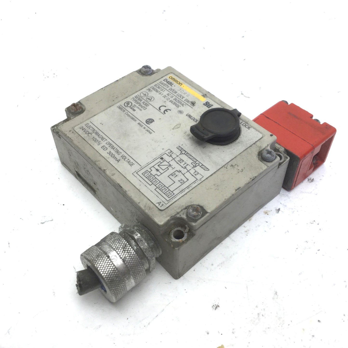 Used Omron D4BL-3DRG Guard Lock Safety-Door Switch, 2NC + 1NC, 24VDC Solenoid Lock