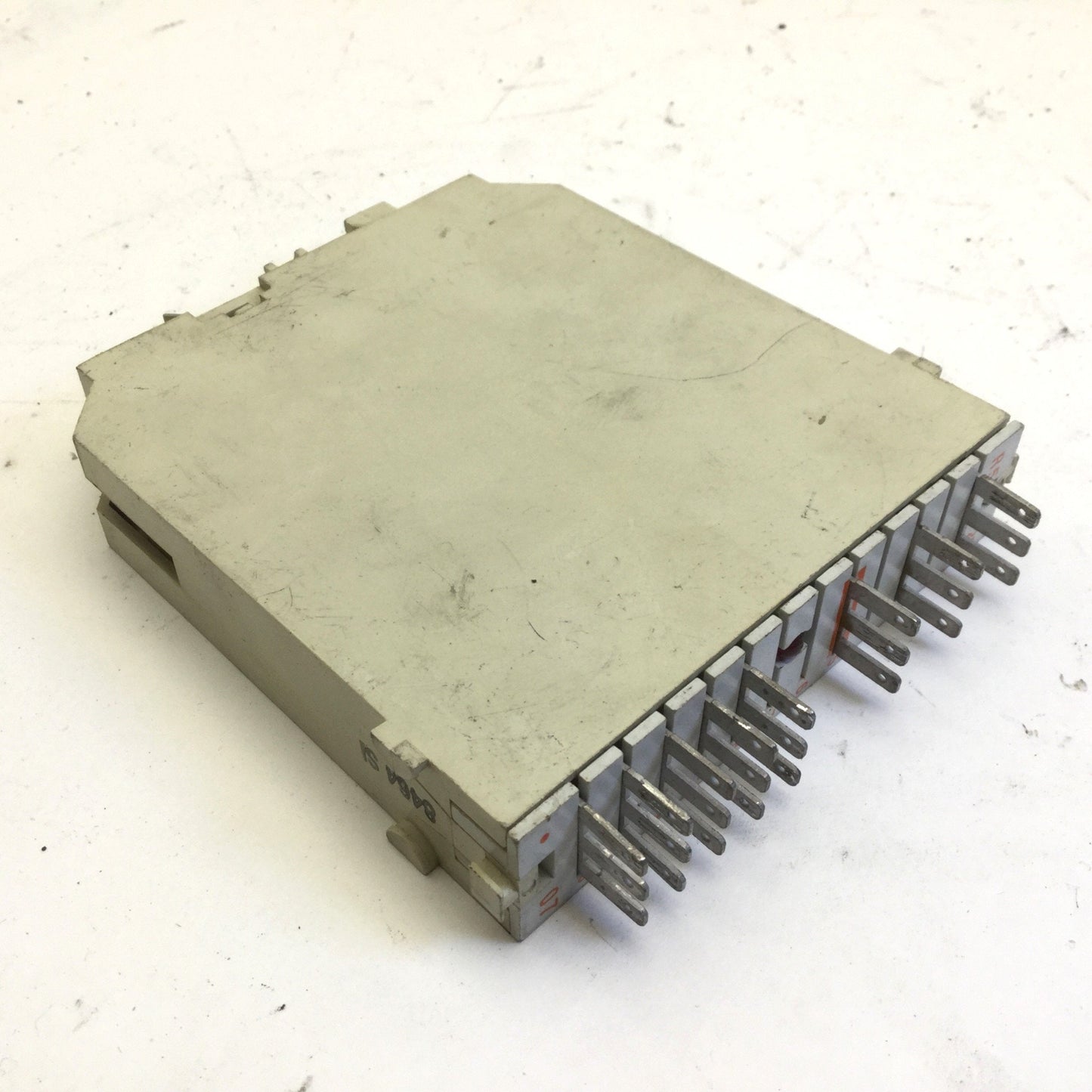 Used BBC GH R5421 0007 R1 Brown Boveri VDE 0160 Input/Output Module, 3.5"x4"x0.75"