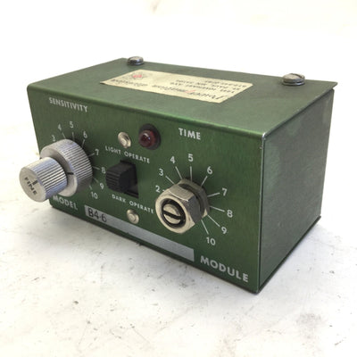Used Banner B4-6 Photoelectric Amplifier Logic Plug Module, Out: 15VDC, .25A Max