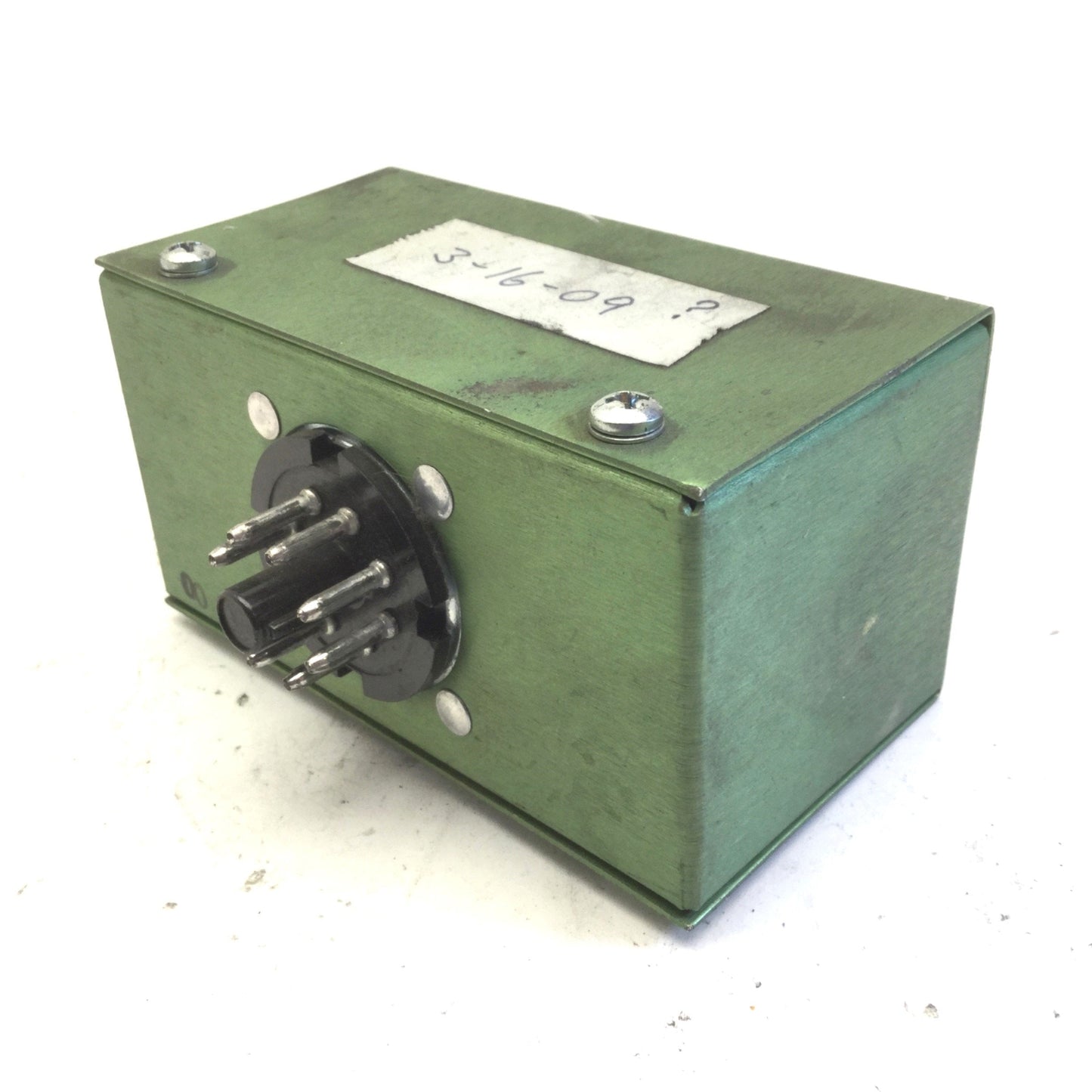 Used Banner B4-2L Photoelectric Amplifier Logic Plug Module, Out: 15VDC, .25A Max