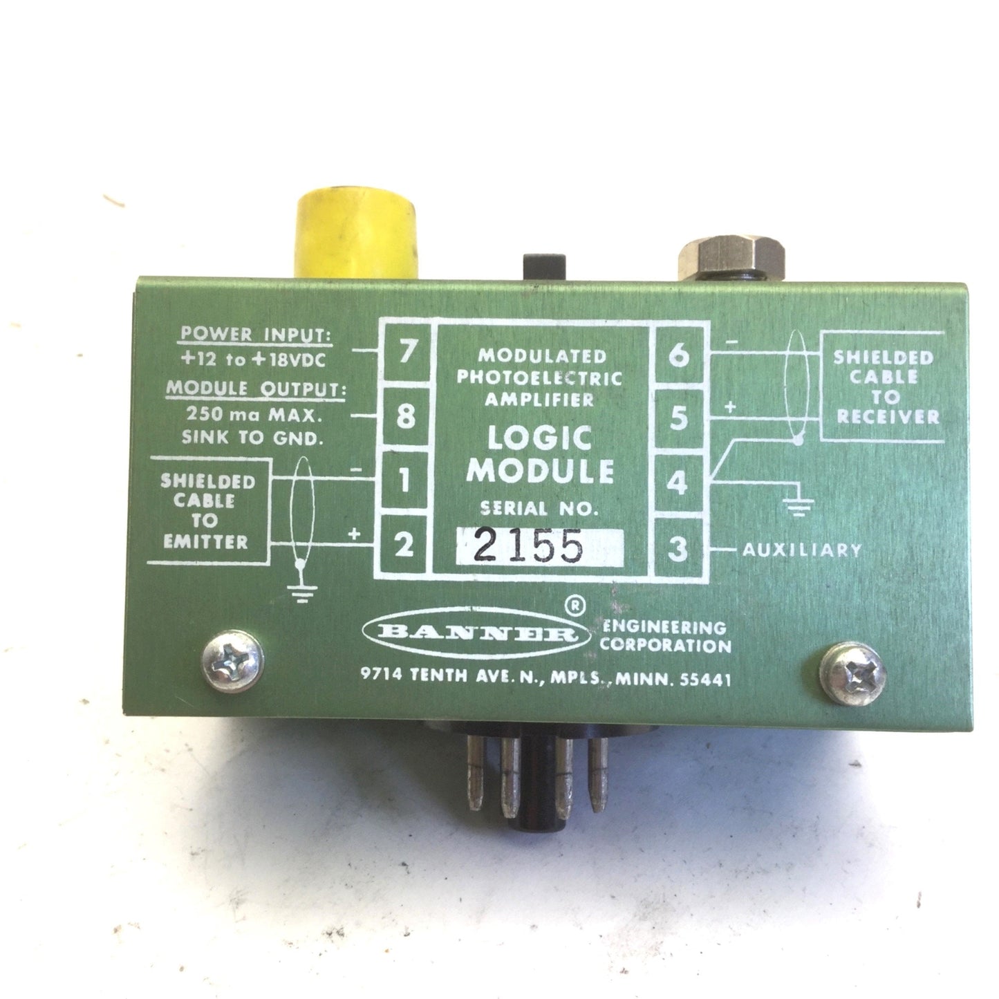 Used Banner B4-2 Photoelectric Amplifier Logic Plug Module, Out: 15VDC, .25A Max