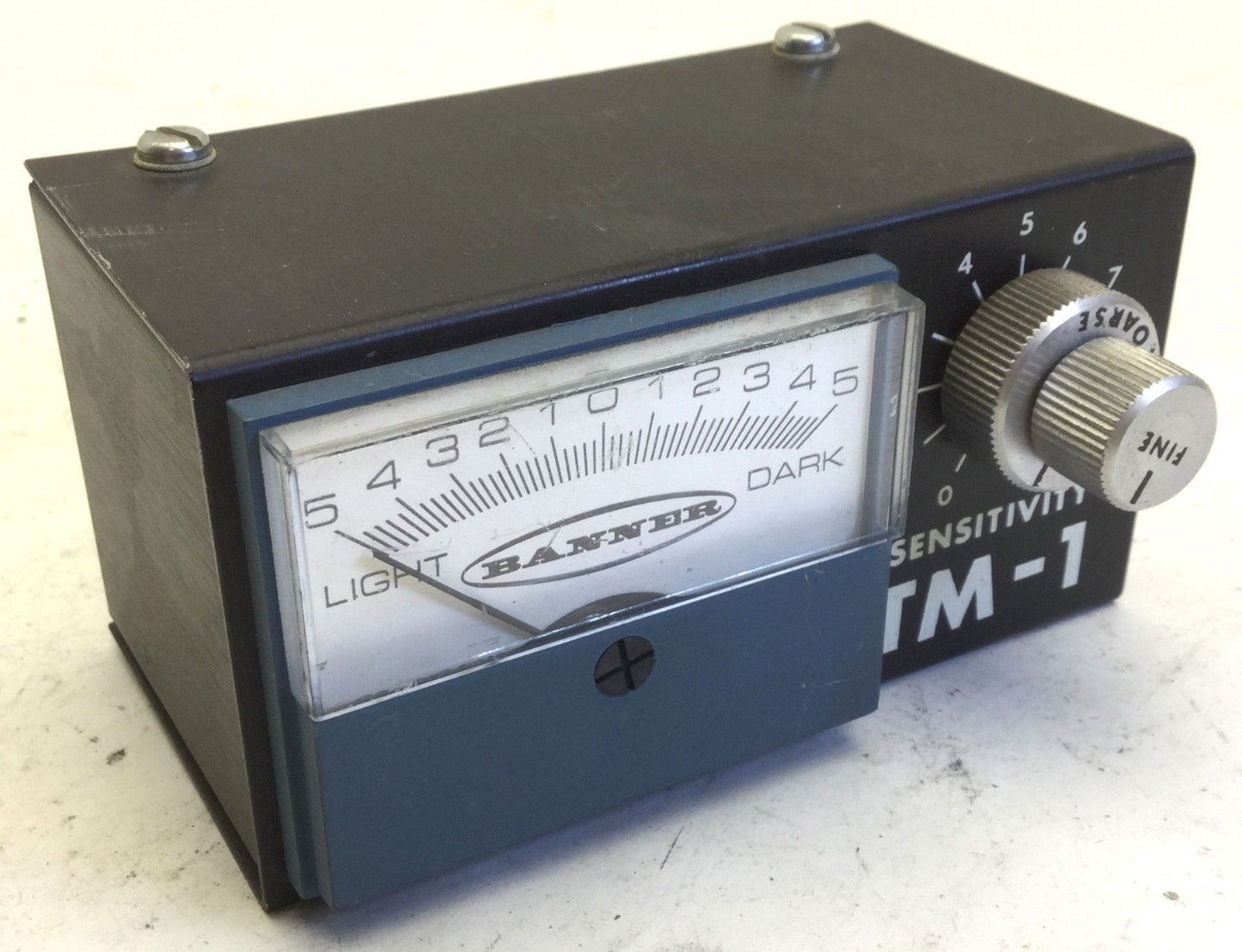 New Other Banner TM-1 Photoelectric Test Module, Input: 10-15VAC/14-20VDC, 8-PIN