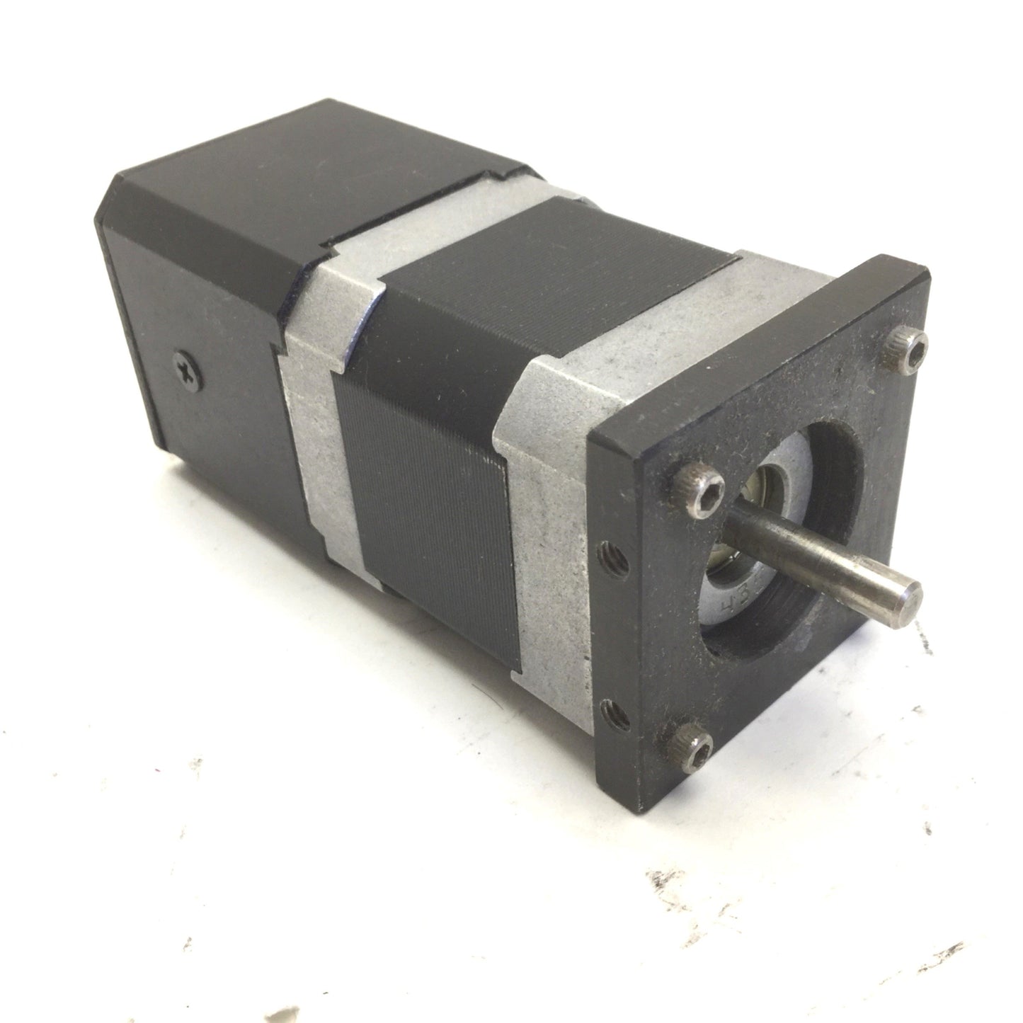 Used Quicksilver SIlverMax QCI-17H-3-E-01 Servo Motor, 48VDC, 4A, Nema 17, 15-PIN