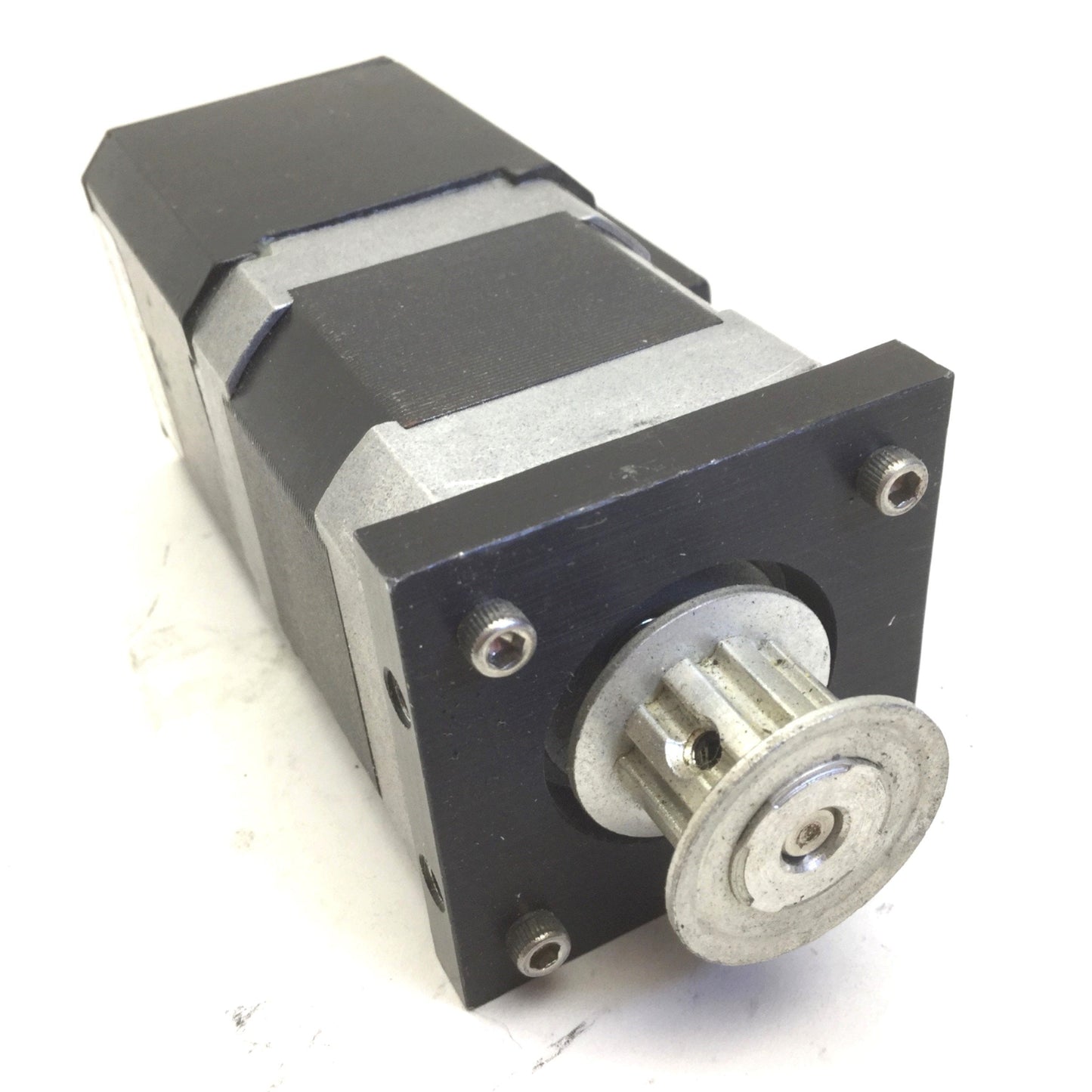 Used Quicksilver SilverMax S17H-3-E-01 Servo Motor, Nema 17, 15-PIN, 48VDC, 4A