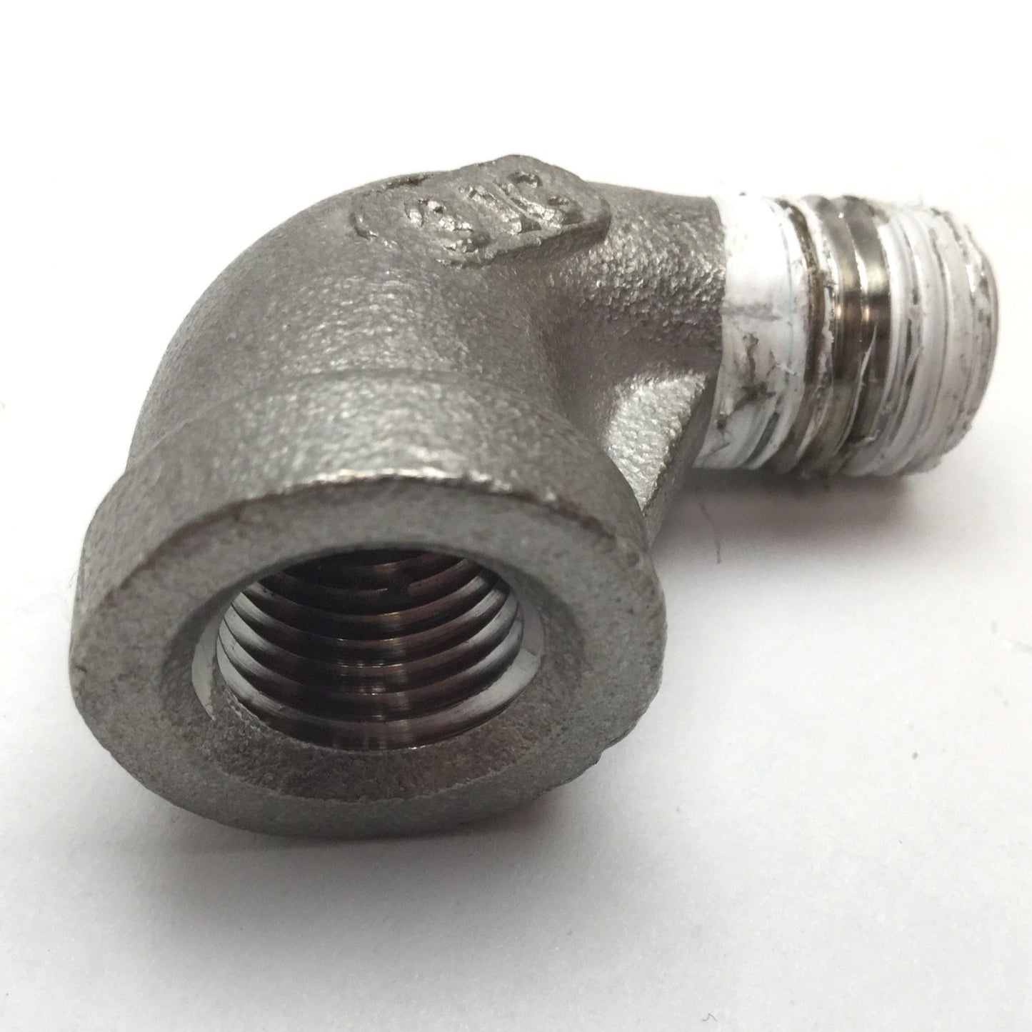 Used Lot of 19 90° Elbow Pipe Fitting, 316 Stainless Steel, 1/4" NPT Male to Female