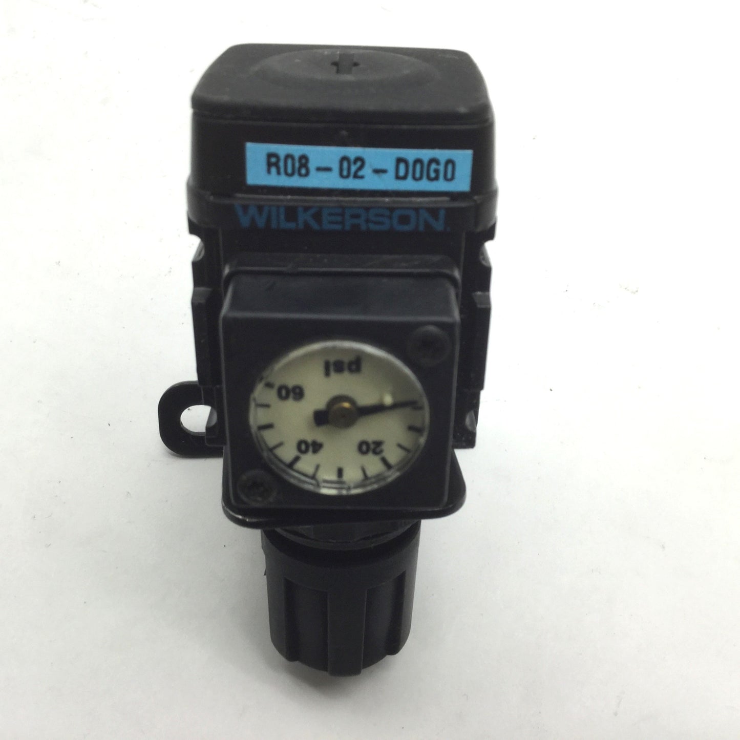 Used Wilkerson R08-02-D0G0B Pneumatic Regulator With Gauge, 125PSI, 1/4" NPT