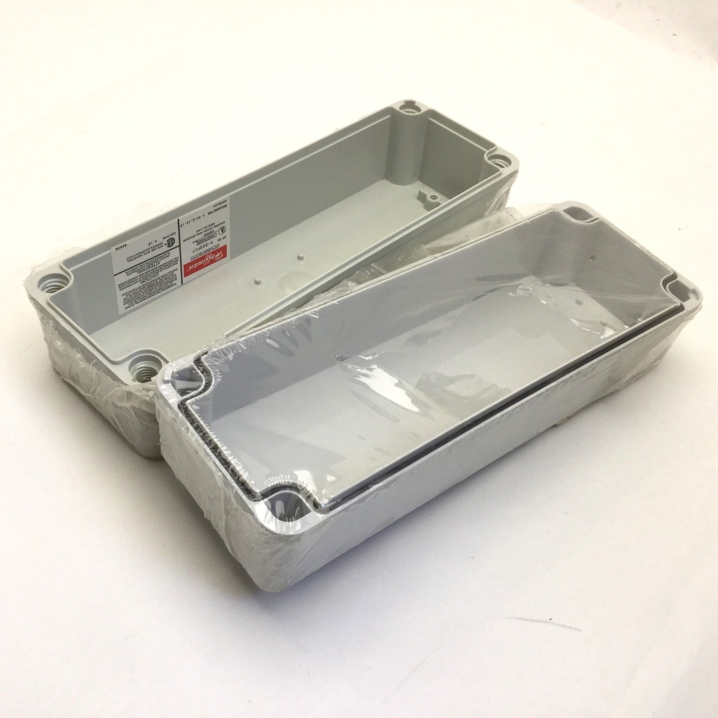 New – Open box Hoffman A-933PC7 Polycarbonate Enclosure Type 4,4X,6,12,13 Dimensions 9"x3.5"x3"