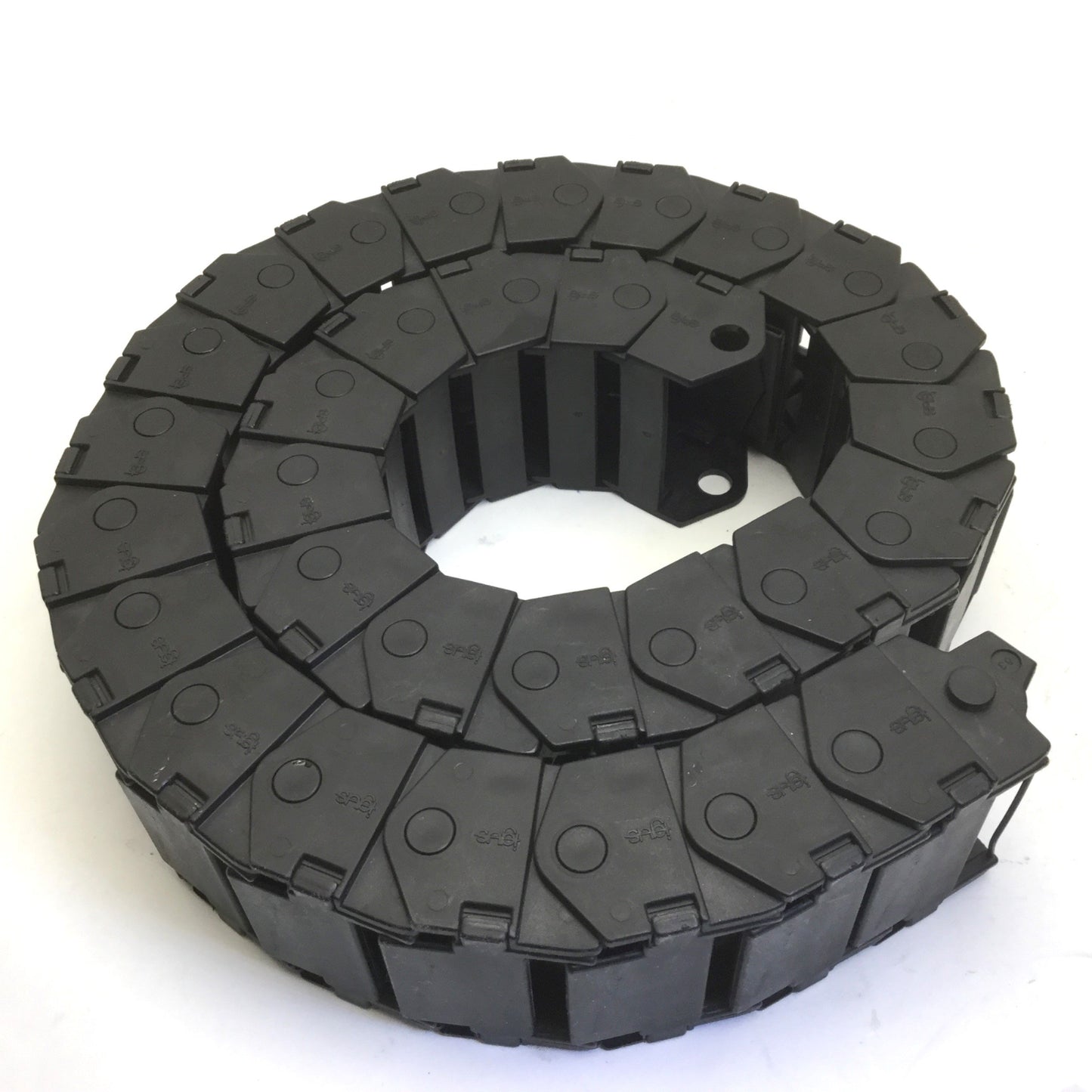Used Igus 17.4.063 Energy Chain, Dimensions: 36" (L) x 2.375" (W) x 1.5" (H)