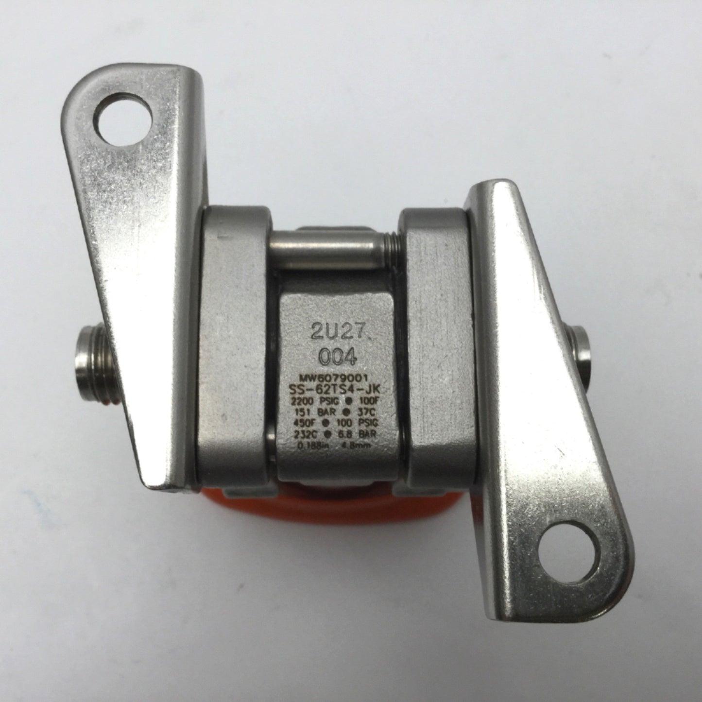 Used Swagelok SS-62TS4-JK 316 Stainless Steel 3-Piece Ball Valve 2200PSIG @ 100°F Max