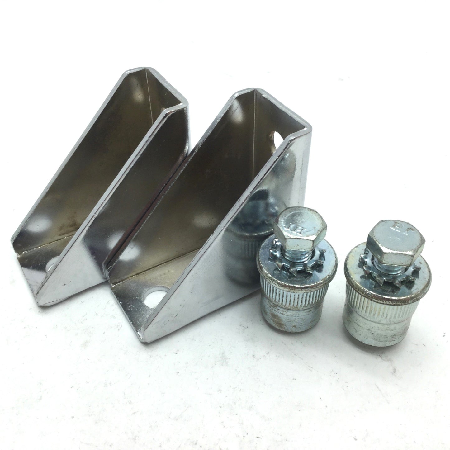 Used Nexel PKB Wall Bracket Post Mount Kit, 2x Right Angles and 2x 22mm ID Mounts