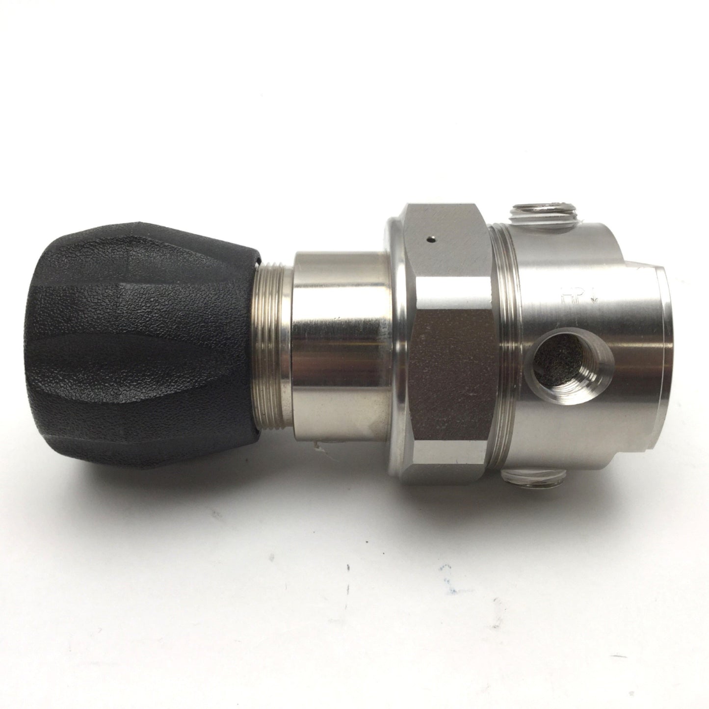 Used Parker IR4000SK3PX4B Veriflo 316L SS Pressure Regulator Range: 0-10psig, 400psig