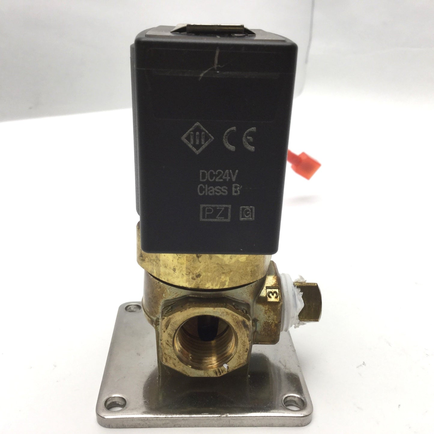Used SMC VX3344-03T-5GS1-B 3-Way Media Solenoid Valve 3/8" NPT 24VDC Coil, Air/Water