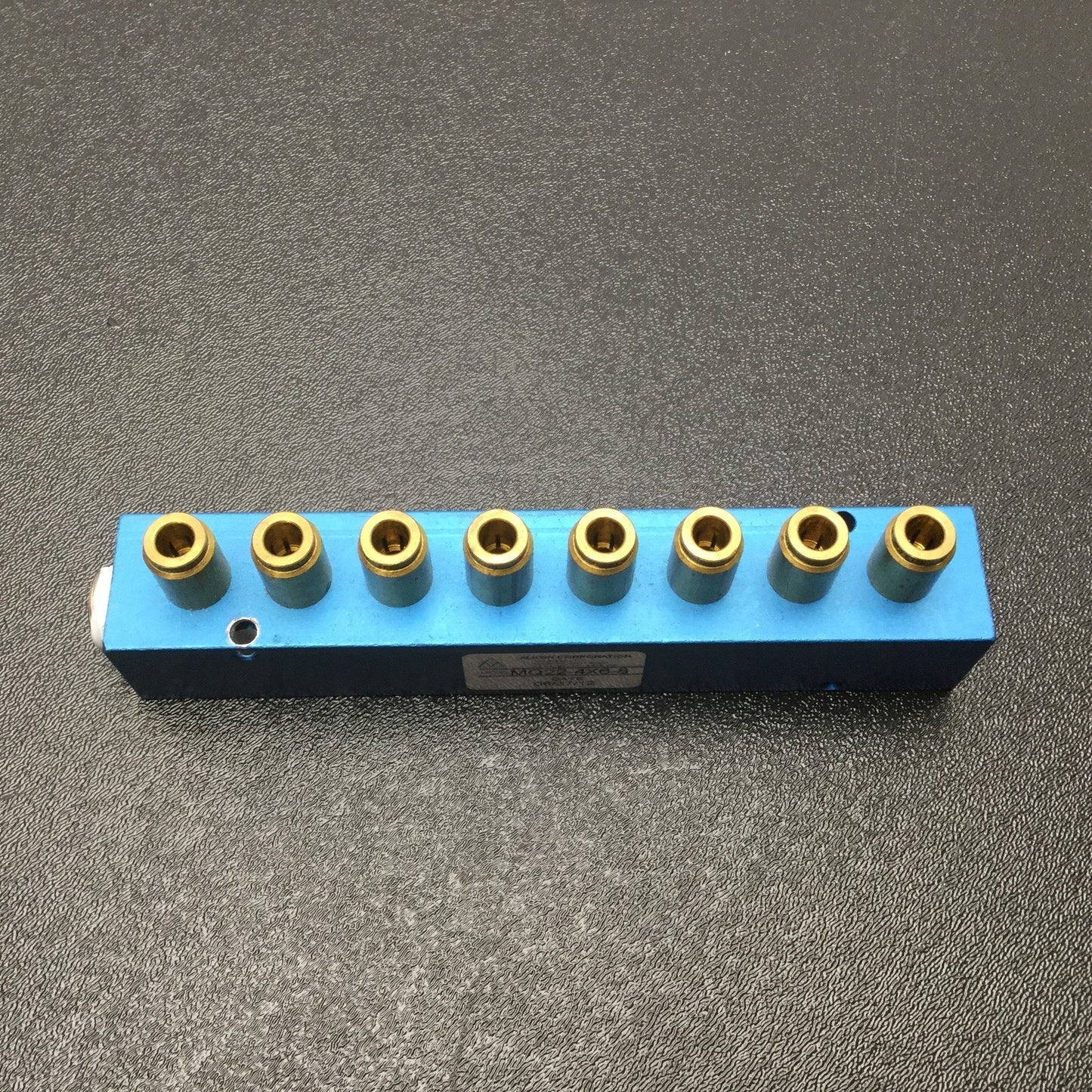 Used Alkon MQ22-4X6-8 Manifold w/ Pre-Installed Push-In Fittings 3/8"NPT In 1/4" Out
