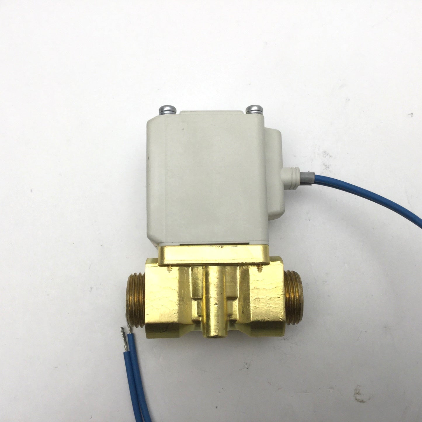 Used SMC VX234GB Direct Operated 2-Port Solenoid Valve, 100VAC, 12VA, 3/8NPT, 145 psi
