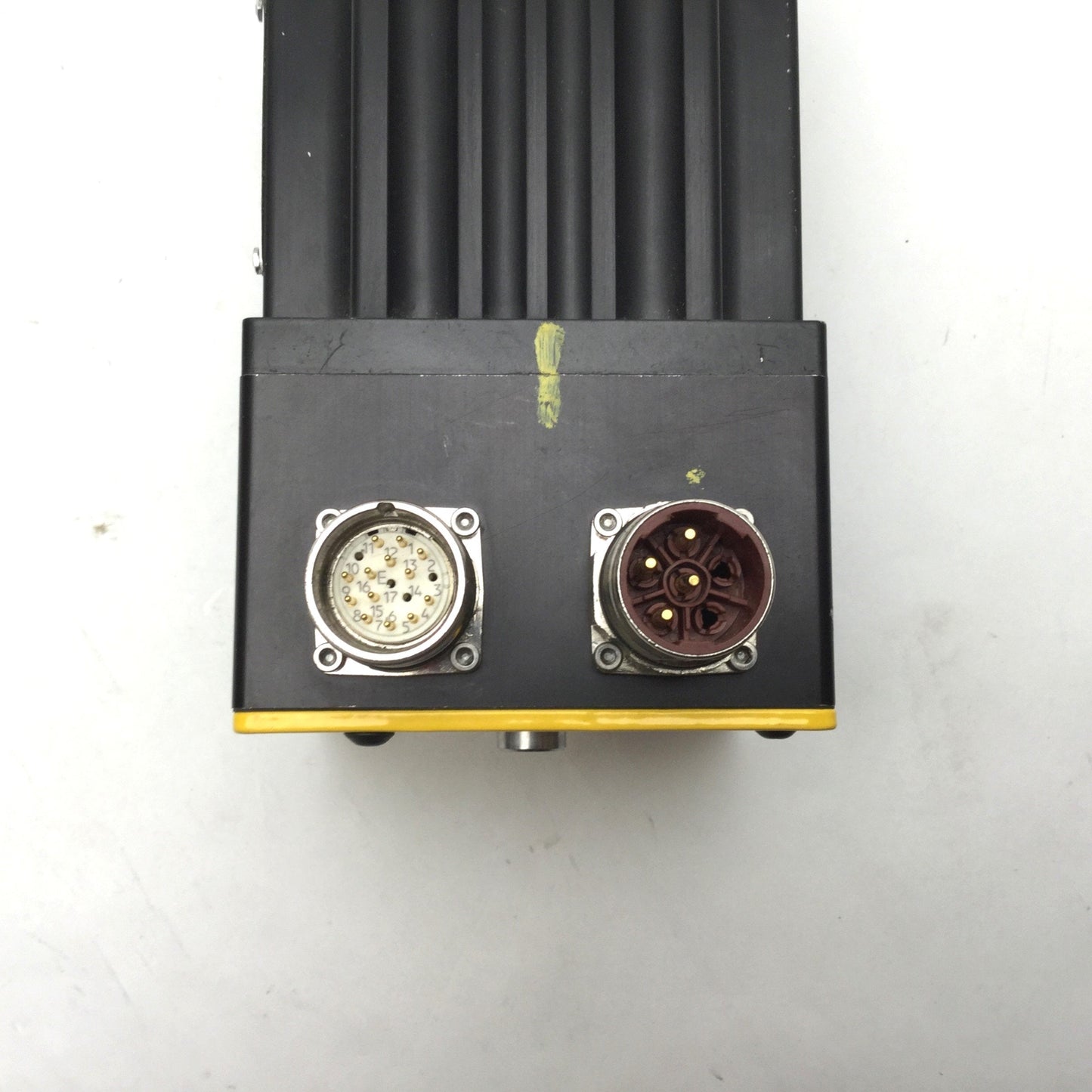 Used Parker CM921XE-5617 Brushless Hollow Shaft Servo Motor 340VDC 1.4KW, 10,600 RPM