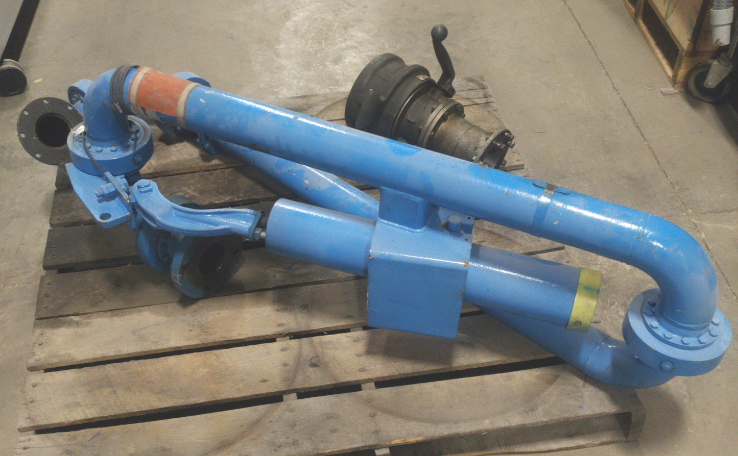 Used EMCO Wheaton E2313 A-Frame Bottom Loader & Coupler 3" Pipe 5' Arms 55° to -20°