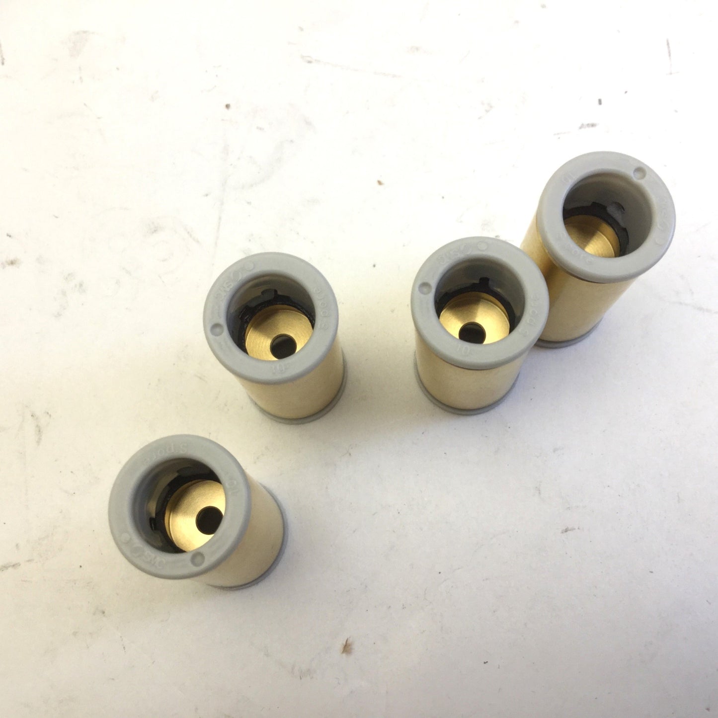 New – Open box Lot of 14 SMC KQ2H10-00A-X41-3.2 Fittings, KQ2 10mm Fitting, 1MPa Max