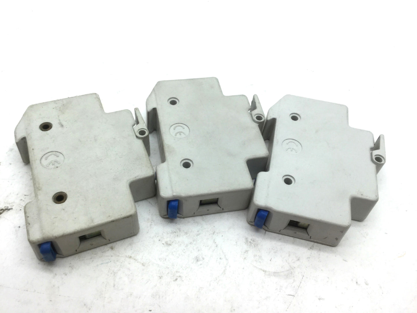 Used Lot of 3 Ferraz Shawmut USM11 Fuse Holders, Terminal Rating 600V 30A