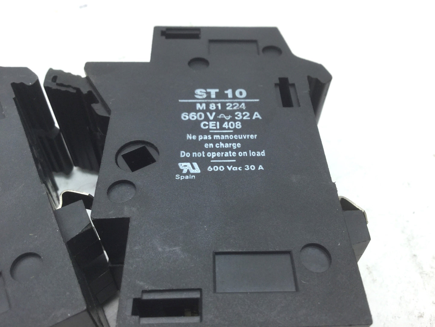 Used  Ferraz ST 10 M 81 224 & ST 10 B0 81 145 Fuse Holders, Rating 600V 30A 2 Pole