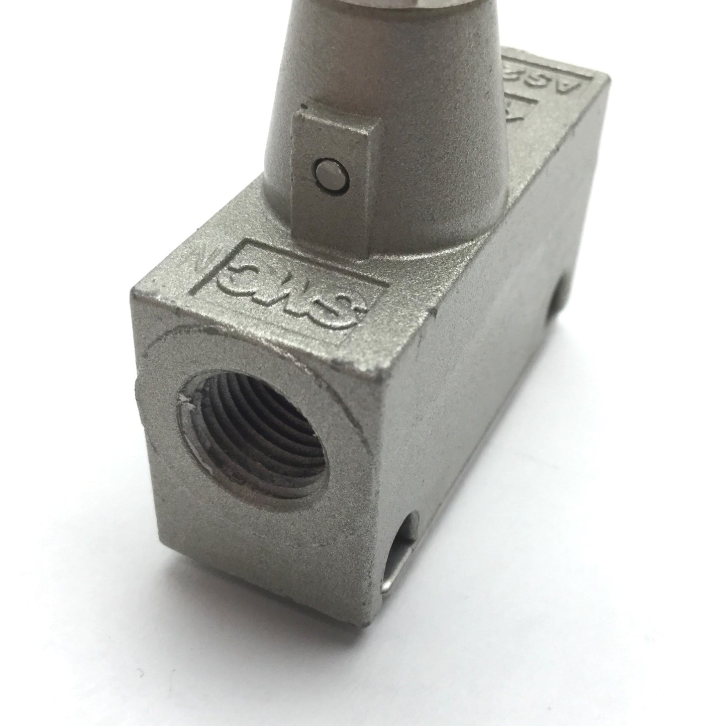 Used Lot of 6 SMC AS2000-N01 Inline Flow Control, 1/8" NPT Ports, 1MPa Pressure