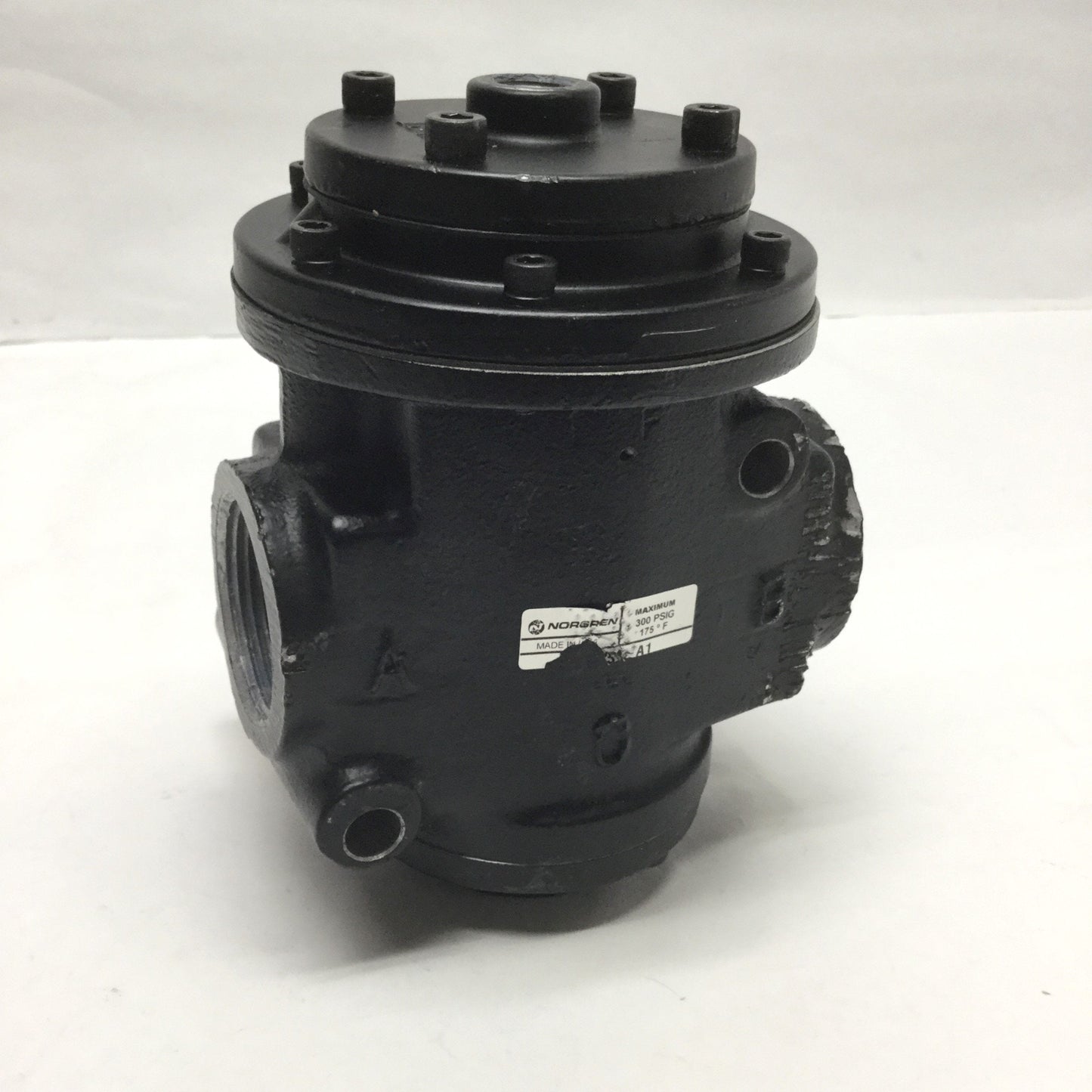 Used Norgren C1037J-A1 External Pilot Vacuum Poppet Valve, 1-1/4" NPT Ports, 300psi