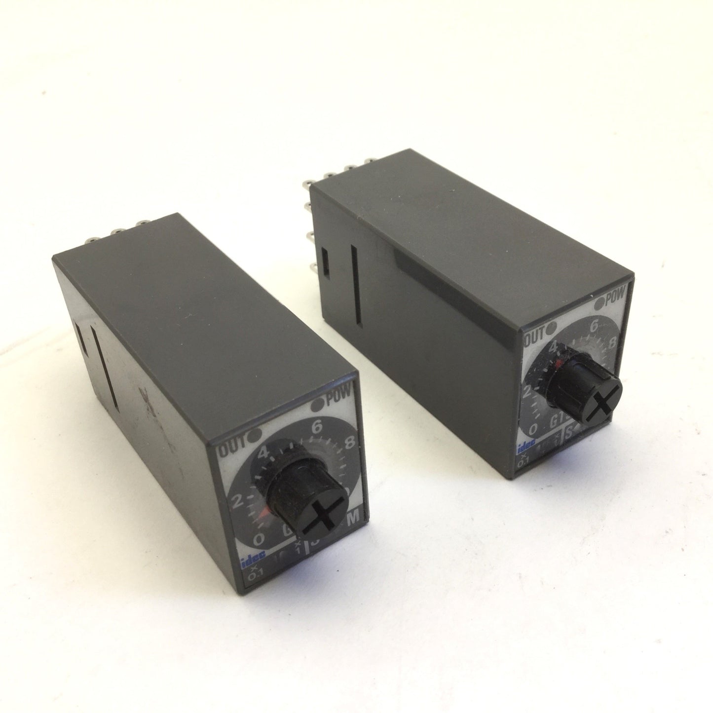 Used Lot of 2 Idec GT5Y-4SN Timing Relays, Rating: 240VAC/30VDC, 240VAC, 120VAC