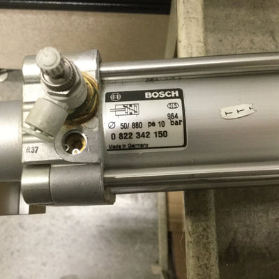 Used Bosch 0822342150 Pneumatic Cylinder, Bore: 50mm, Stroke: 880mm, Ports: 1/8" NPT