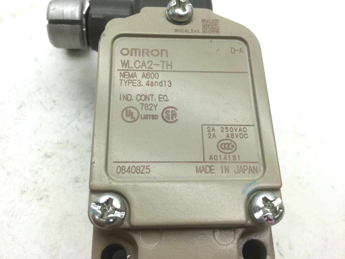 Used Omron WLCA2-TH Limit Switch Roller Lever 2A 250VAC/48VDC