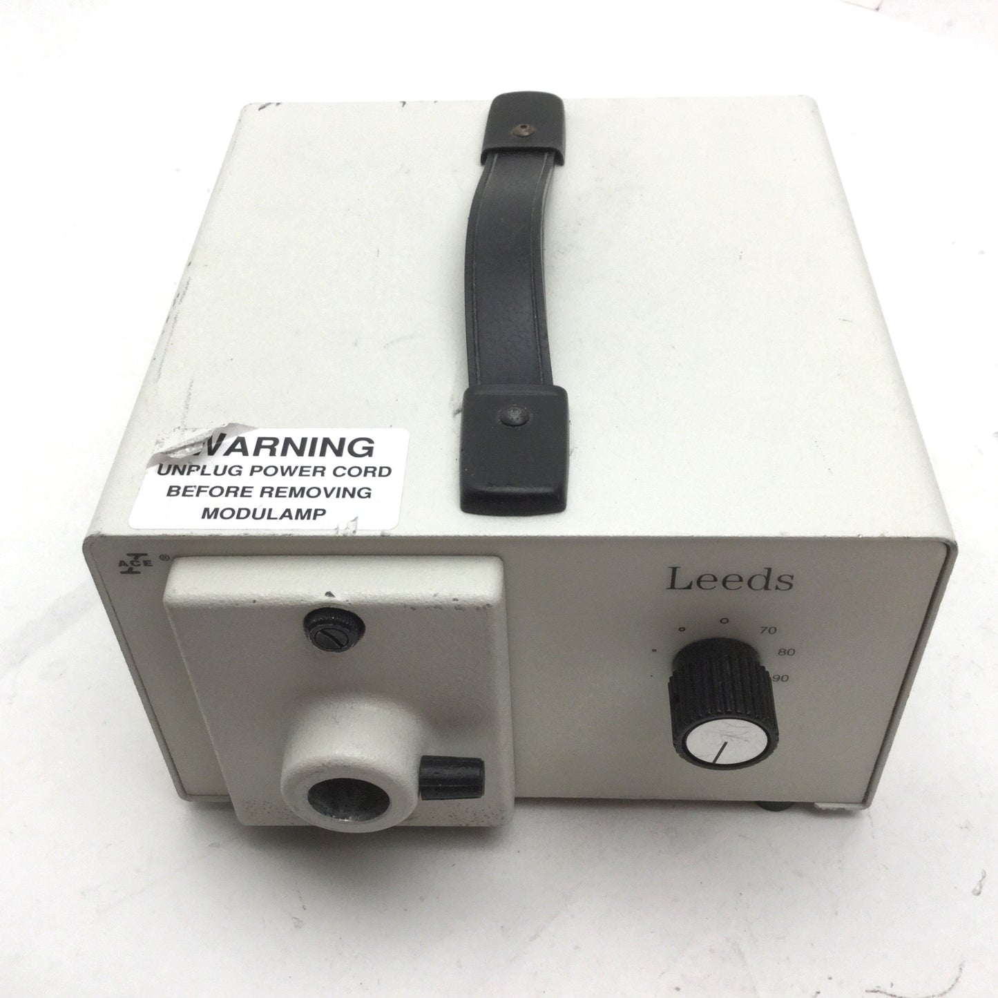 Used Leeds 20500./14 EKE Fiber Optic Light Source, Output: 150W, Input: 115-120V 3A