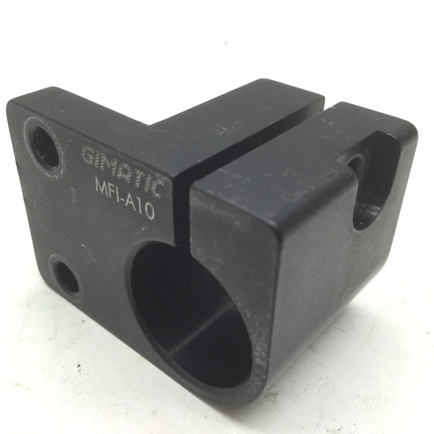 Used Gimatic MFI-A10 Framing Heavy Duty Cross Clamp Diameter: 20mm