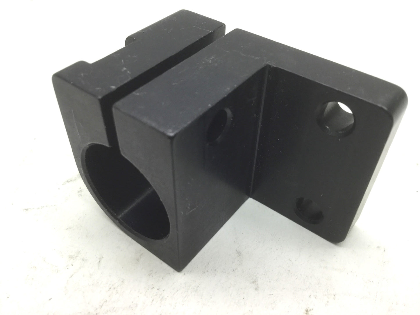 Used Gimatic MFI-A10 Framing Heavy Duty Cross Clamp Diameter: 20mm