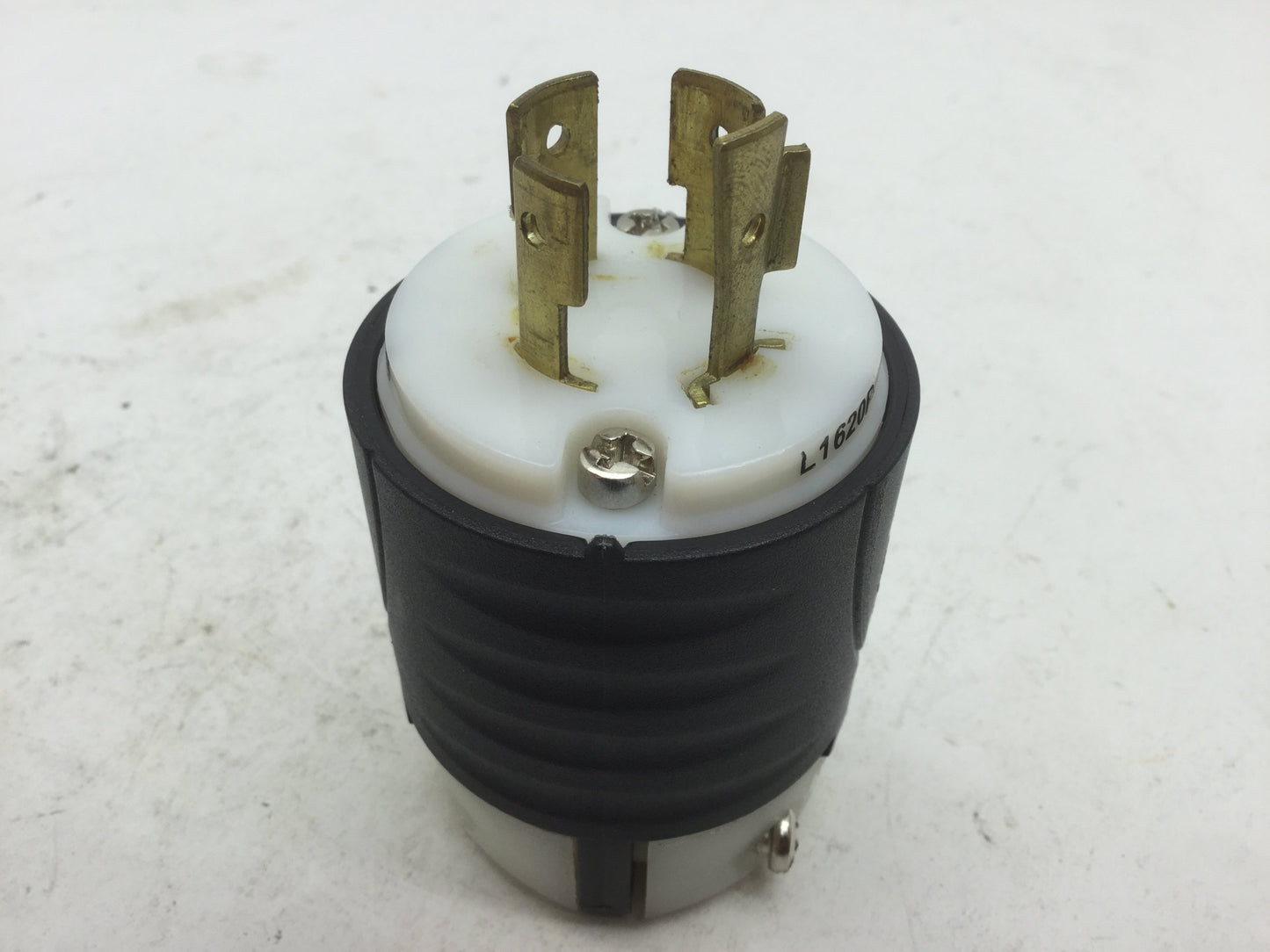 Used Pass & Seymour Legrand L1620P Male Connector Plug, Amperage: 20A, Voltage: 480V