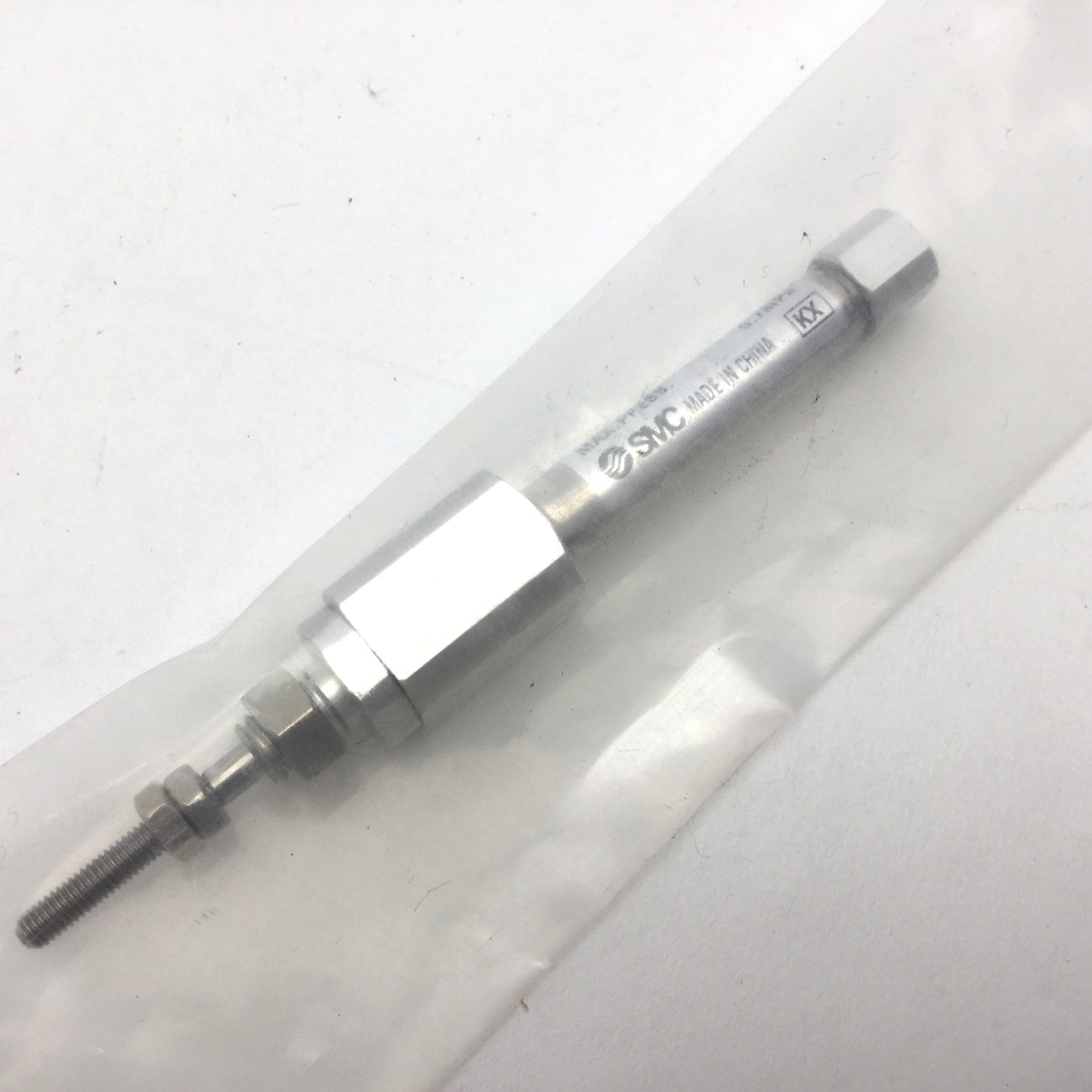 New SMC CJ2B6-10R Double Acting Cylinder, Max Pressure: 0.7MPa