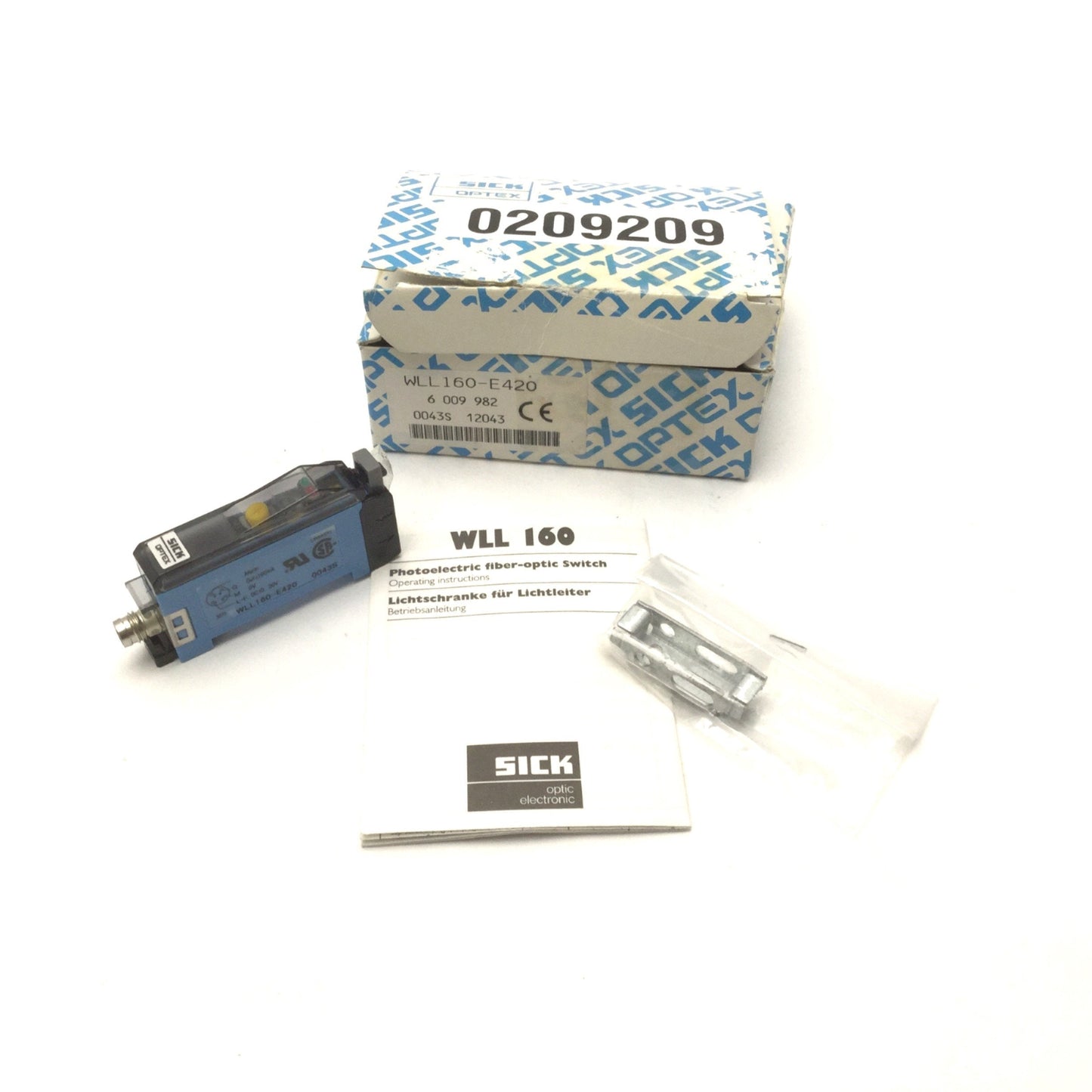 New SICK OPTEX WLL160-E420 Photoelectric Sensor 10-30VDC, Range: 0-2,000mm, IP67