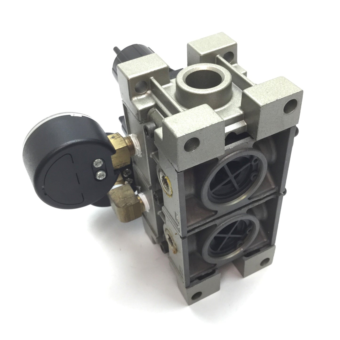 Used Manifold of 2 SMC NARM2500-B-N02 Regulator, Set Pressure: 0.05-0.85MPa, 1/4" NPT