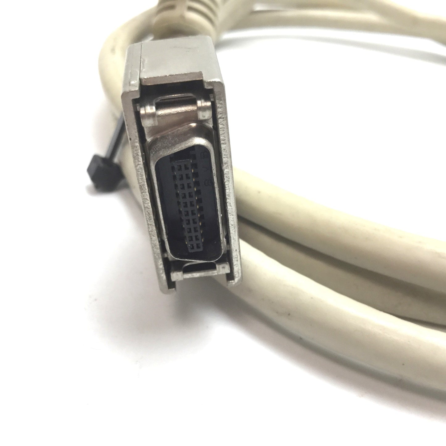 Used Cognex 300-0389 Vision Cable, 26-Pin Male to 20-Pin Female, Length: 5ft