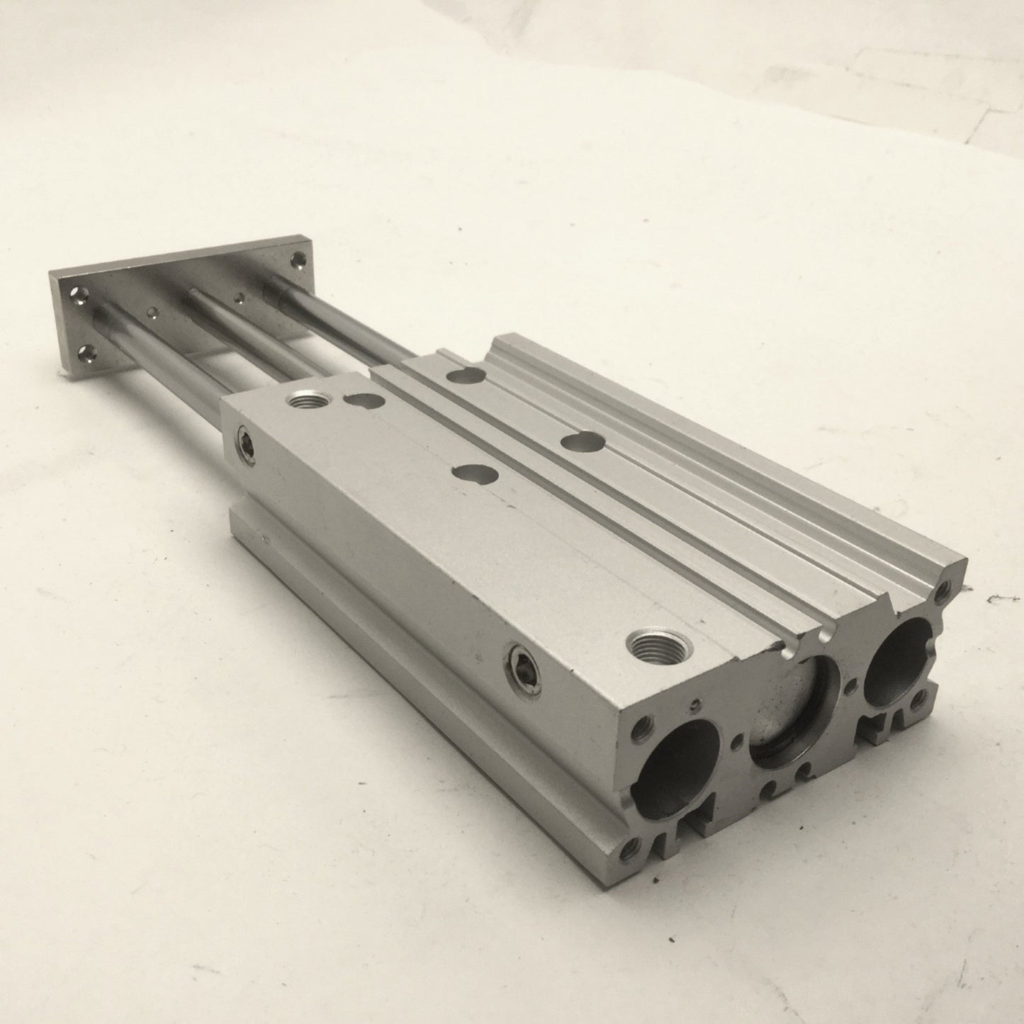 Used SMC MGPL20-100Z Guide Cylinder, Bore: 20mm, Stroke: 100mm, 1MPa Max