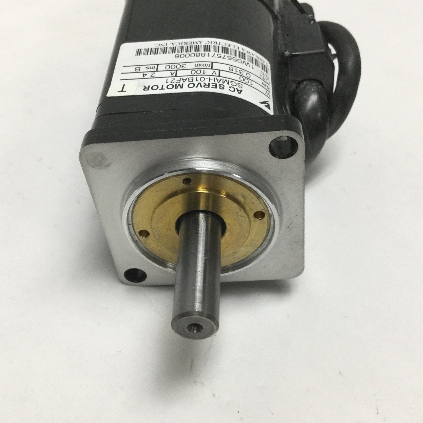 Used Yaskawa SGMAH-01BAF21 AC Sigma II Servo Motor, 100W, 100V, 8mm Shaft Dia