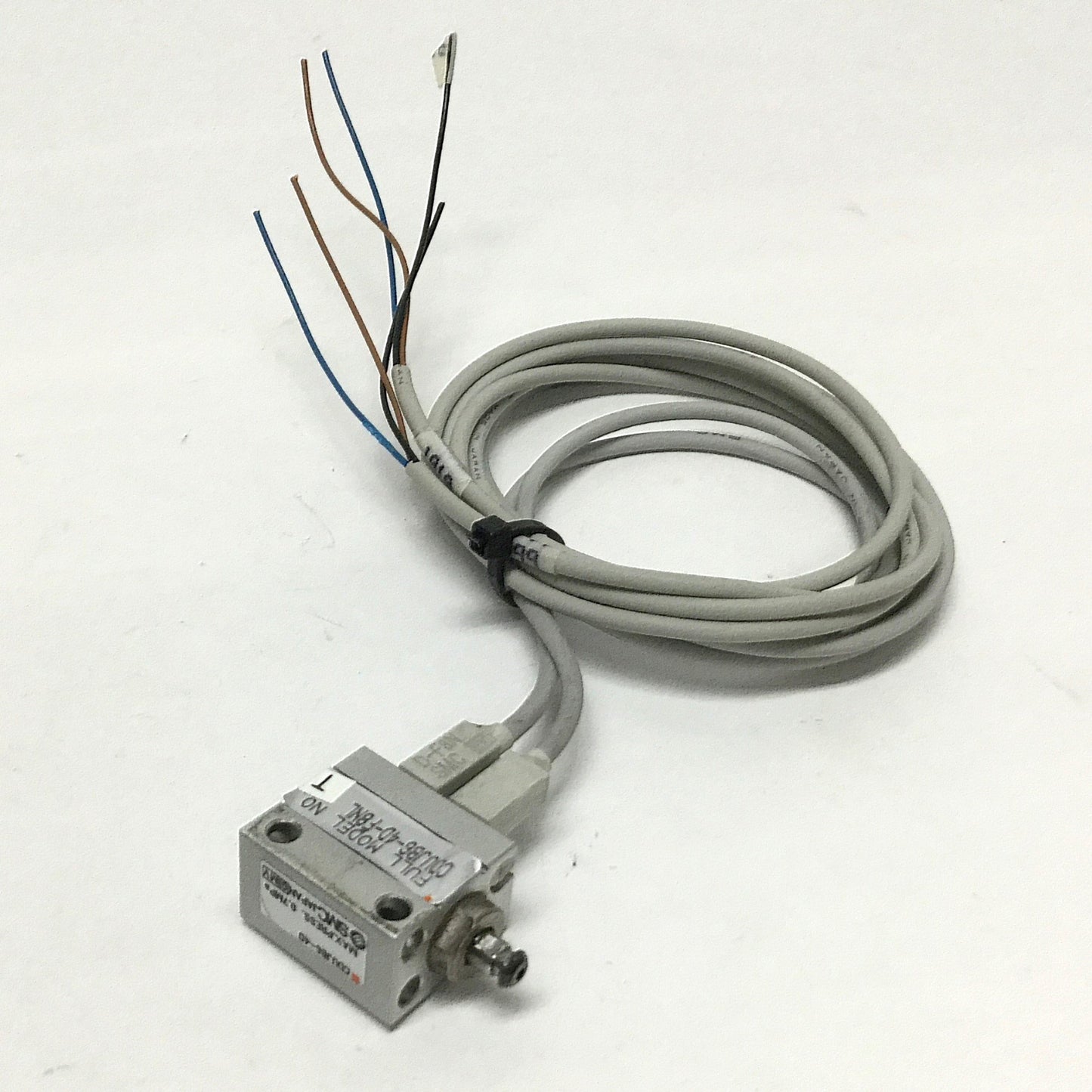 Used SMC CDUJB6-4D Mini Free-Mount Cylinder, 6mm Bore, 4mm Stroke, 0.7MPa w/Switches