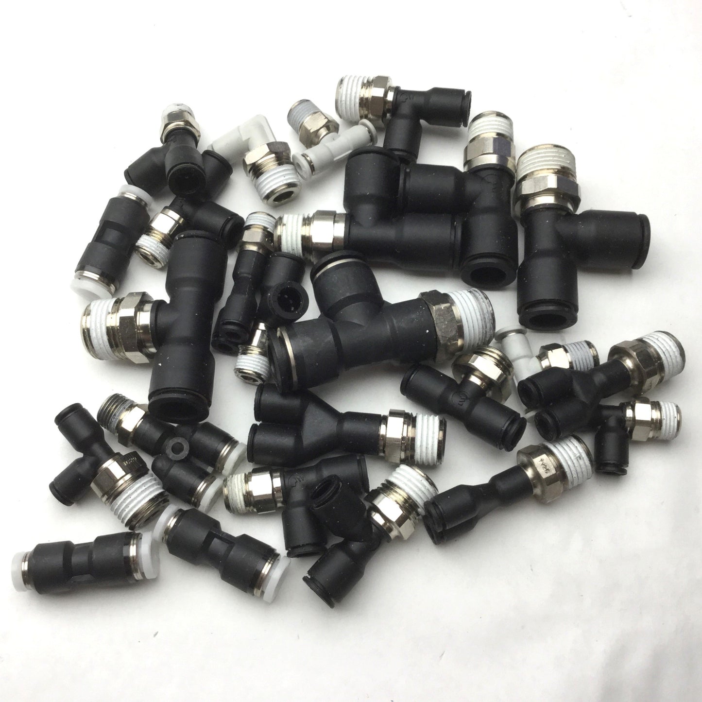 Used Lot of 25 Miscellaneous Assorted Fittings/Connectors, See Pictures for Details